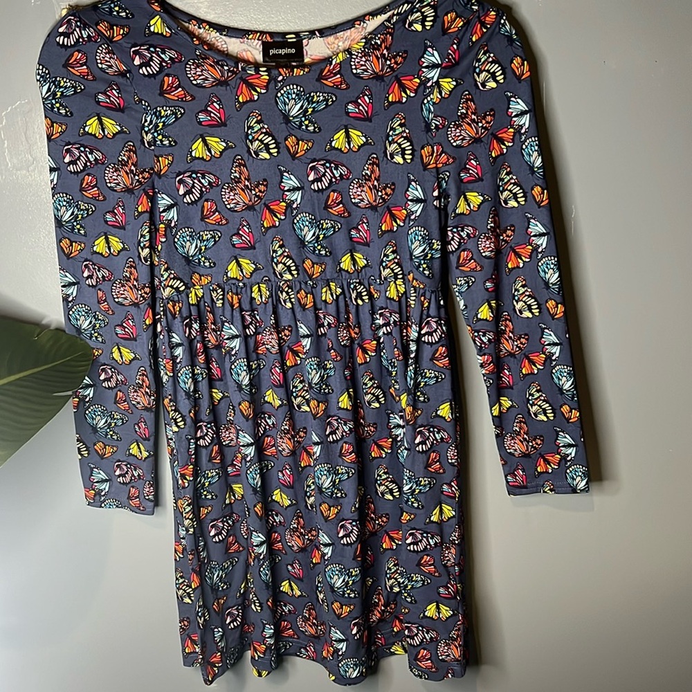 Beautiful butterfly print dress girls size 10 blue/multi color 🦋 print